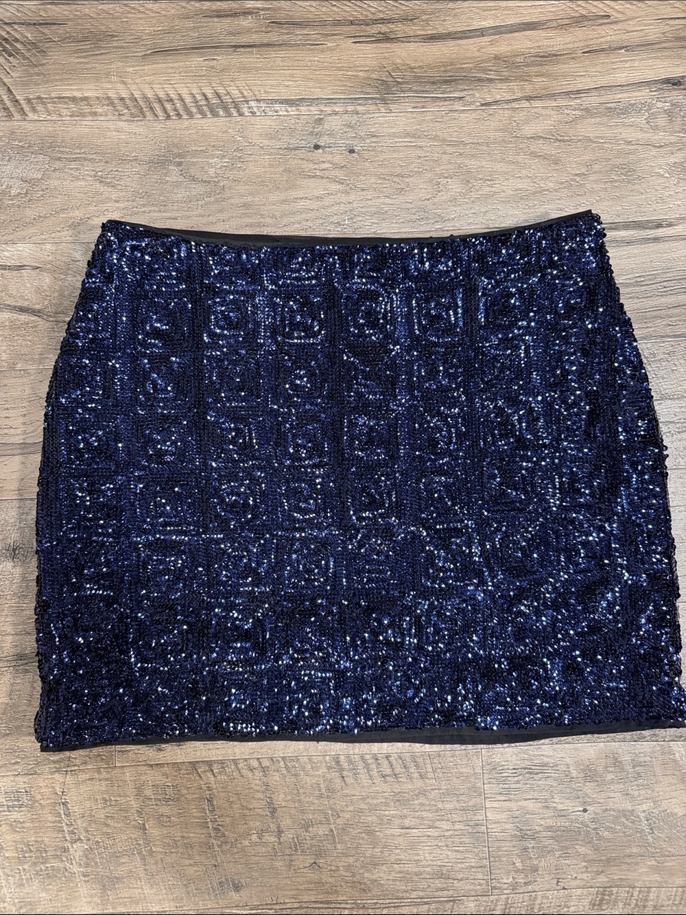 H&M Navy & Black Geometirc Sequin Mini Skirt - Size 8